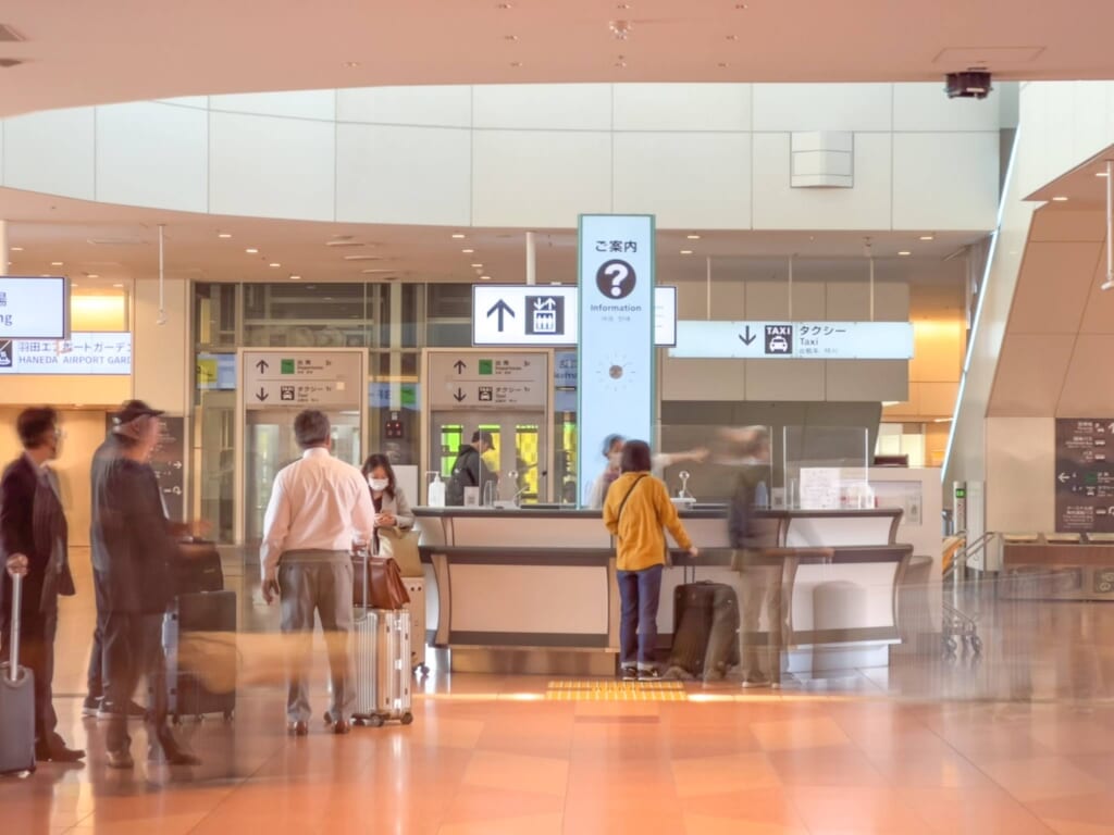 Airport Taxi How to Get to the Hired Car Stand at Haneda Airport